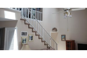 4910 Lake Waterford Way W, Melbourne, FL 32901, Sold 06/28/19