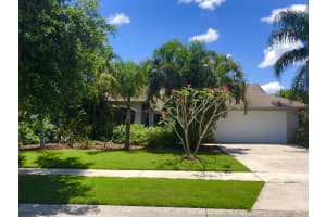246 Lake Shore Dr, Merritt Island, FL 32953, Sold 07/29/19
