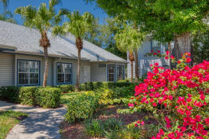 4828 Lake Waterford Way W, Melbourne, FL 32901, Sold 06/12/19