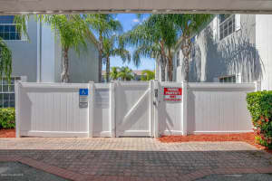 160 S Shepard Dr, Cocoa Beach, FL 32931, Sold 06/11/19