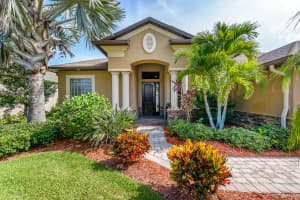 2025 Botanica Cir, West Melbourne, FL 32904, Sold 08/22/19