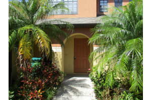 895 Luminary Cir, Melbourne, FL 32901, Sold 03/24/20