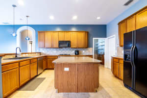 3256 Peninsula Cir, Melbourne, FL 32940, Sold 12/17/19