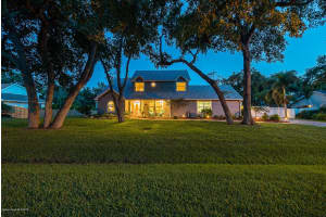649 Iroquois St, Merritt Island, FL 32952, Sold 11/08/19