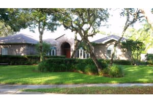 629 Hummingbird Dr, Indialantic, FL 32903, Sold 12/12/19