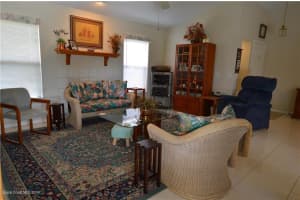 6267 N Mirror Lake Dr, Sebastian, FL 32958, Sold 10/28/19