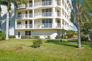 8932 Laguna Ln, Cape Canaveral, FL 32920, Sold 08/03/20