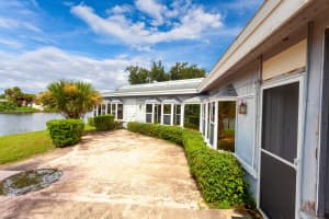 125 Aucila Rd, Cocoa Beach, FL 32931, Sold 10/02/20