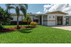 1543 Riverside Dr, Melbourne, FL 32935, Sold 10/22/19