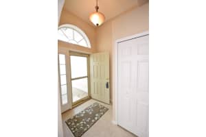 261 Mcclain Dr, Melbourne, FL 32904, Sold 11/18/19