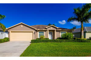 735 Triple Crown Ln, Melbourne, FL 32904, Sold 11/18/19