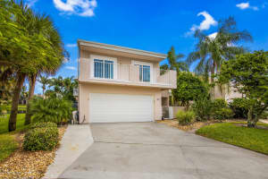 409 La Costa St, Melbourne Beach, FL 32951, Sold 12/30/19