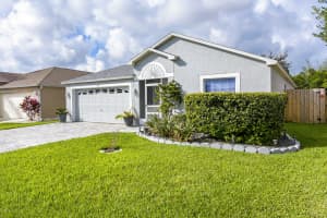 752 Lake George Dr, Melbourne, FL 32940, Sold 03/09/20
