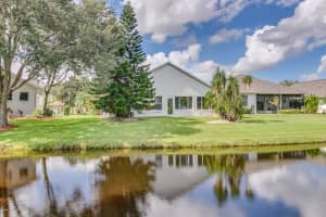 685 Naples Ct, West Melbourne, FL 32904, Sold 12/27/19