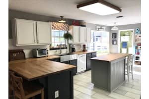 2520 Grassmere Dr, Melbourne, FL 32904, Sold 01/10/20