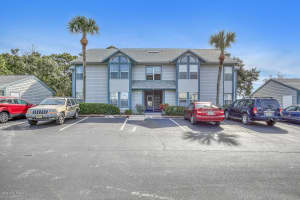 4715 Lake Waterford Way, Melbourne, FL 32901, Sold 04/15/20