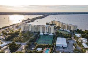 134 Starboard Ln, Merritt Island, FL 32953, Sold 03/13/20