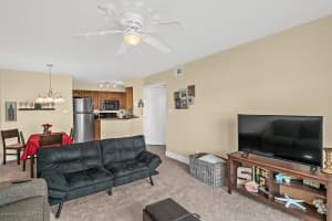 1800 Charlesmont Dr, Melbourne, FL 32903, Sold 01/03/20