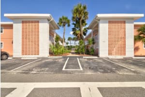 130 Roosevelt Ave, Satellite Beach, FL 32937, Sold 03/17/20