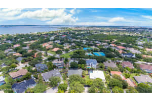 2260 Mockingbird Ln, Indialantic, FL 32903, Sold 06/30/20