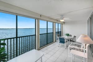 300 S Sykes Creek Pkwy, Merritt Island, FL 32952, Sold 05/27/20