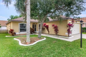 3845 La Flor Dr, Rockledge, FL 32955, Sold 01/24/20