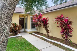 3845 La Flor Dr, Rockledge, FL 32955, Sold 01/24/20