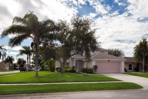 3843 La Flor Dr, Rockledge, FL 32955, Sold 02/12/20