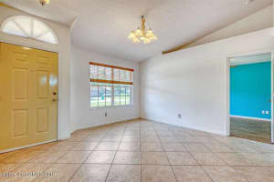136 Palm Cir, Melbourne, FL 32940, Sold 03/05/20