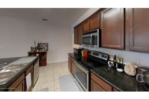 1327 Lexington Square SW, Vero Beach, FL 32962, Sold 08/21/20