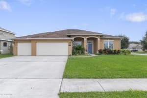 565 Hiking Tr, West Melbourne, FL 32904, Sold 04/08/20