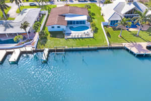 19 Country Club Rd, Cocoa Beach, FL 32931, Sold 03/20/20