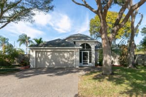 4879 Erin Ln, Melbourne, FL 32940, Sold 02/12/20