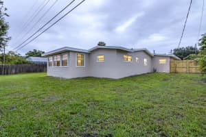 626 Louvre Dr, Melbourne, FL 32935, Sold 03/10/20