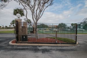 200 S Sykes Creek Pkwy, Merritt Island, FL 32952, Sold 02/03/20