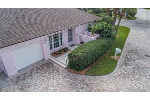 300 Harbour Dr, Vero Beach, FL 32963, Sold 03/20/20
