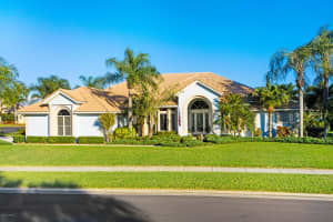 753 Nicklaus Dr, Melbourne, FL 32940, Sold 03/27/20