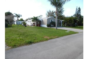 327 Pineapple St, Sebastian, FL 32958, Sold 03/03/20