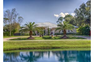 61 Blue Island St, Sebastian, FL 32958, Sold 08/26/20