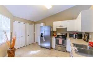 4070 Wilkes Dr, Melbourne, FL 32901, Sold 03/20/20