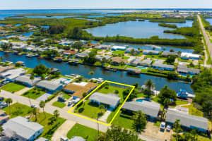 104 Deleon Rd, Cocoa Beach, FL 32931, Sold 08/11/20