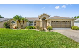 4362 Blue Lake Dr, Melbourne, FL 32901, Sold 04/29/20