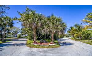 64 W Bay Dr, Cocoa Beach, FL 32931, Sold 03/30/20