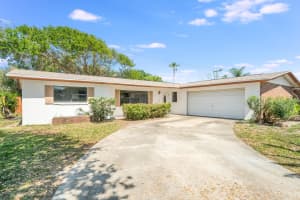 380 Harbor Dr, Cape Canaveral, FL 32920, Sold 05/22/20