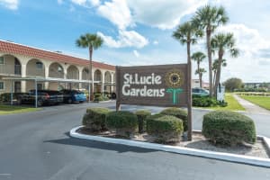 201 St Lucie Ln, Cocoa Beach, FL 32931, Sold 08/03/20