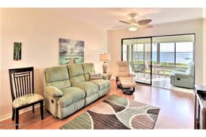 6240 E Mirror Lake Dr, Sebastian, FL 32958, Sold 06/23/20