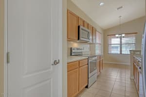 1030 Venetian Dr, Melbourne, FL 32904, Sold 04/22/20