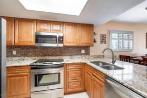 455 Catamaran Dr, Merritt Island, FL 32952, Sold 04/17/20