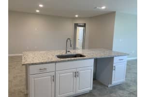 915 Corbin Cir SW, Palm Bay, FL 32908, Sold 11/12/20