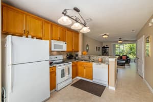 1334 Hampton Park Ln, Melbourne, FL 32940, Sold 06/08/20